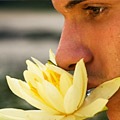 Non è una macchina fotografica che ti rende artista ma la sensibilità interiore nel cogliere l'arte